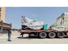 800千瓦卡得城仕配套悅成動機發電機柴油發電機組到貨